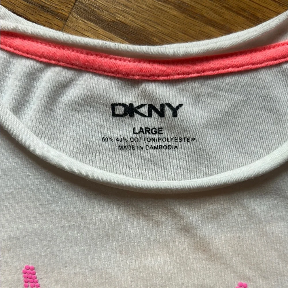 DKNY Short Sleeve Tee with Guitar Print Girls Size Large